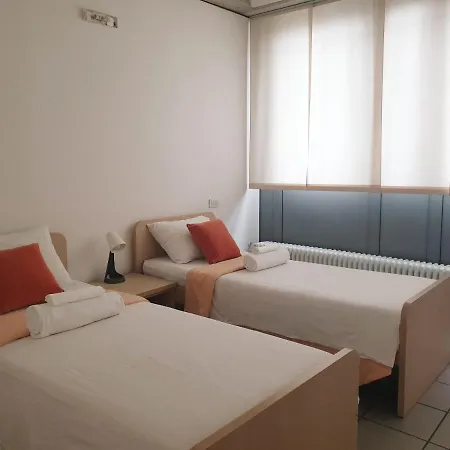 Tra E Montagna Casa Ideale Лекко