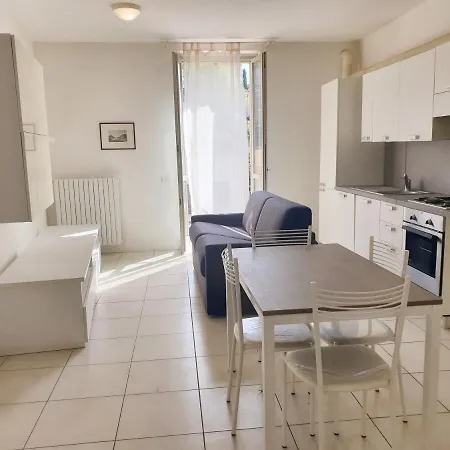 Tra E Montagna Casa Ideale Апартаменты *