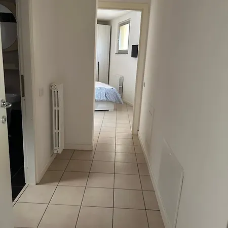Апартаменты Tra E Montagna Casa Ideale Лекко
