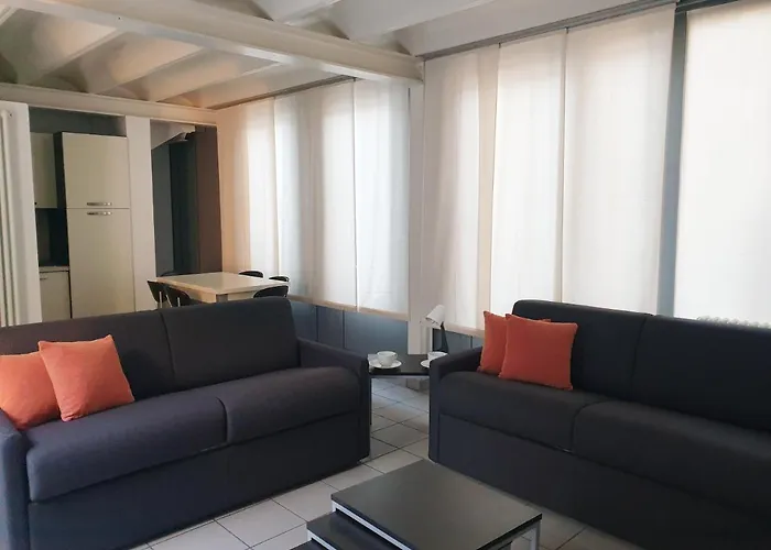 Tra E Montagna Casa Ideale